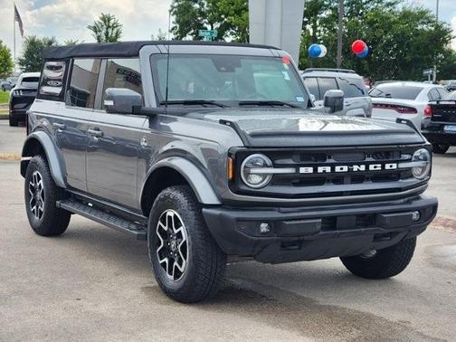 2021 Ford Bronco Outer Banks