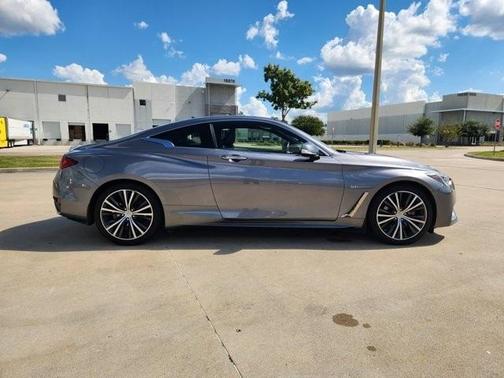 2018 INFINITI Q60 3.0t LUXE