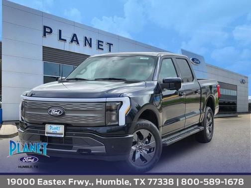 2025 Ford F-150 Lightning LARIAT