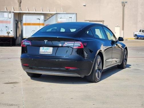 2022 Tesla Model 3 Base
