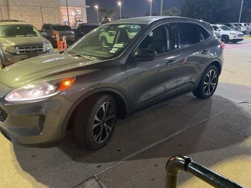 2021 Ford Escape SE
