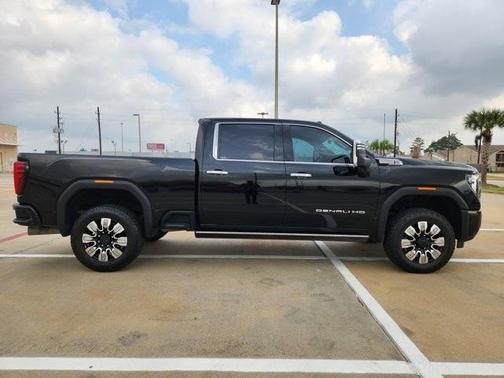 2025 GMC Sierra 2500 Denali