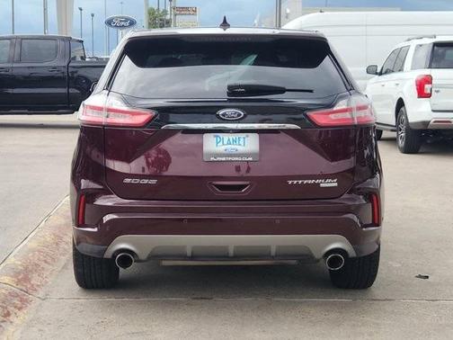 2019 Ford Edge Titanium