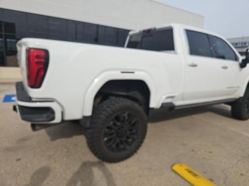 2024 GMC Sierra 2500 Denali