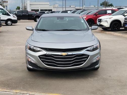 2025 Chevrolet Malibu LT