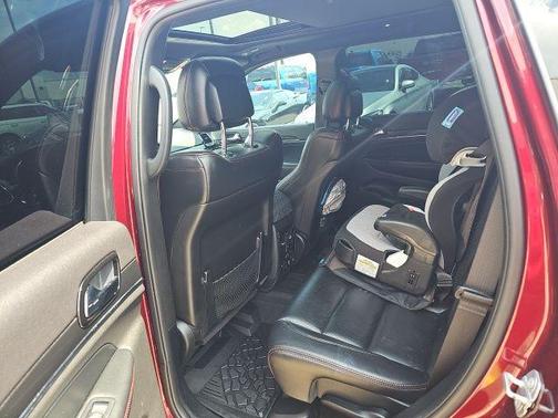 Velvet Red Pearlcoat 2020 Jeep Grand Cherokee Trailhawk