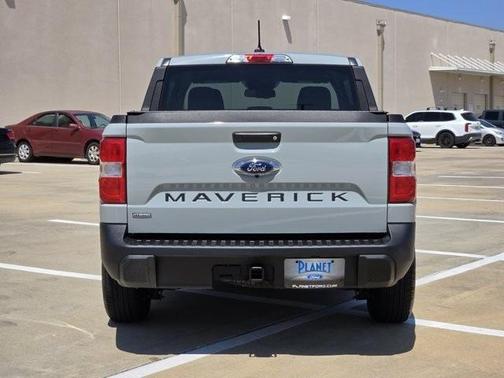 2024 Ford Maverick XL