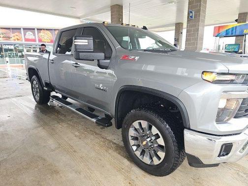 Sterling Gray Metallic 2025 Chevrolet Silverado 2500 LT