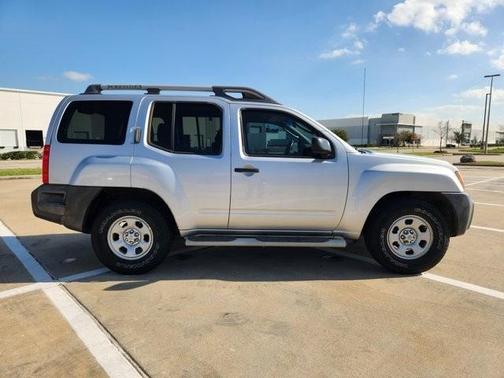 2012 Nissan Xterra X