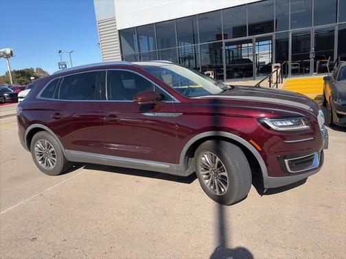 2020 Lincoln Nautilus Standard