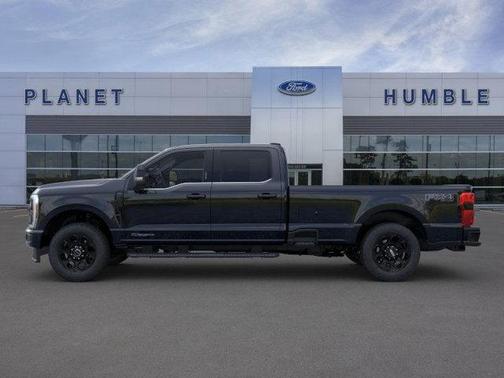 2025 Ford F-350 Lariat Super Duty