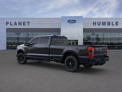 2025 Ford F-350 Lariat Super Duty