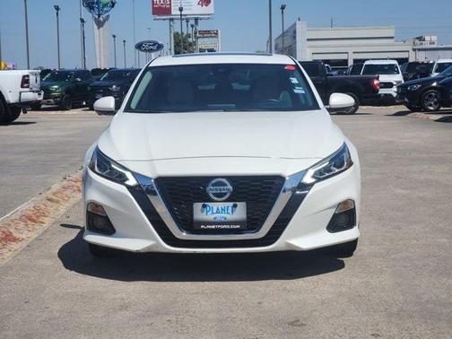 2022 Nissan Altima 2.5 Platinum