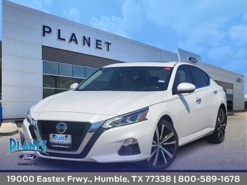 2022 Nissan Altima 2.5 Platinum