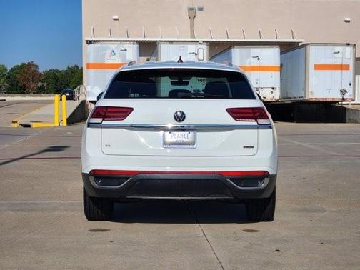 2022 Volkswagen Atlas Cross Sport 2.0T SE w/Technology
