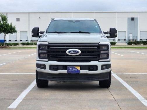 Avalanche 2025 Ford F-250 Platinum