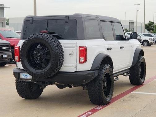 2023 Ford Bronco Black Diamond