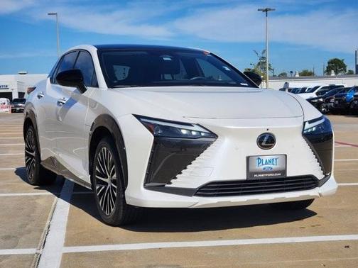 2024 Lexus RZ 450e Premium