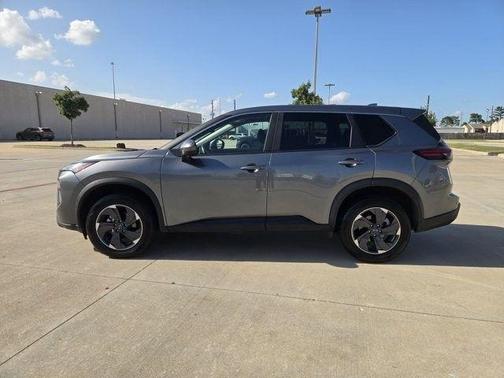 Gun Metallic 2024 Nissan Rogue SV