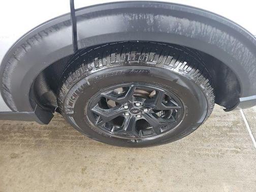 Silver Metallic 2022 Ford Explorer Timberline