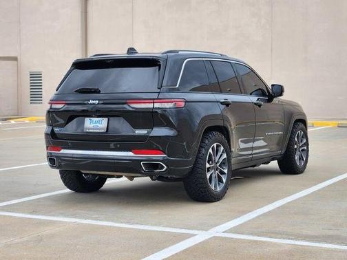 Diamond Black 2022 Jeep Grand Cherokee 4xe Overland