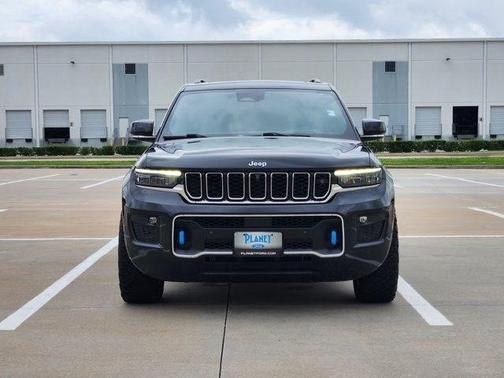 Diamond Black 2022 Jeep Grand Cherokee 4xe Overland
