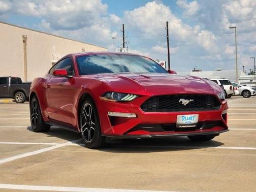 2021 Ford Mustang EcoBoost