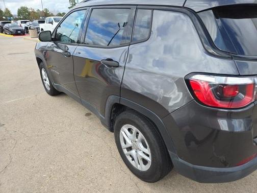 2017 Jeep Compass Sport