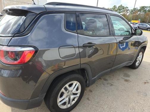 2017 Jeep Compass Sport