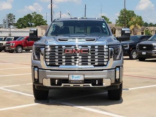 2025 GMC Sierra 2500 Denali