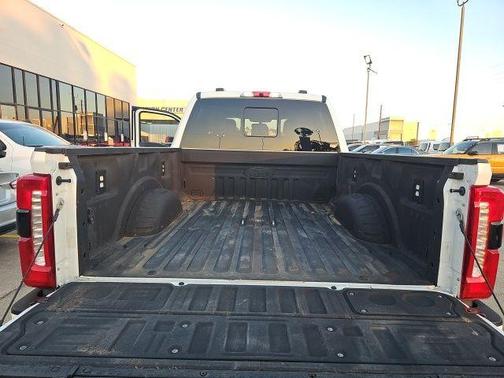 Star White 2024 Ford F-250 Lariat