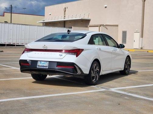 Intense Blue 2025 Hyundai ELANTRA SEL Convenience