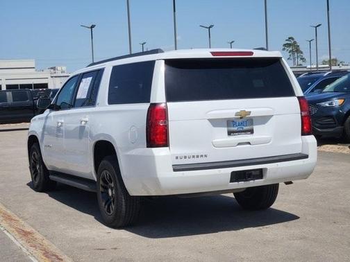 2020 Chevrolet Suburban LT