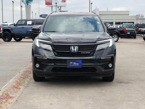 2022 Honda Pilot Black Edition