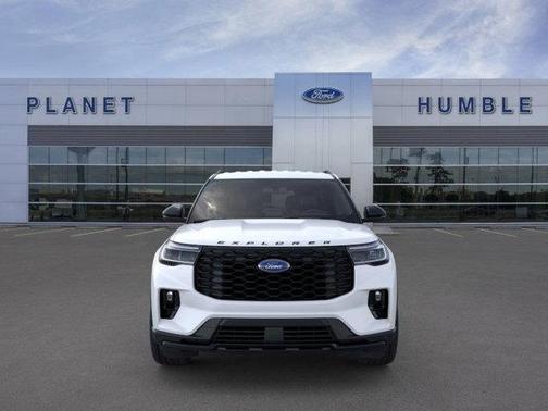2025 Ford Explorer ST-Line RWD