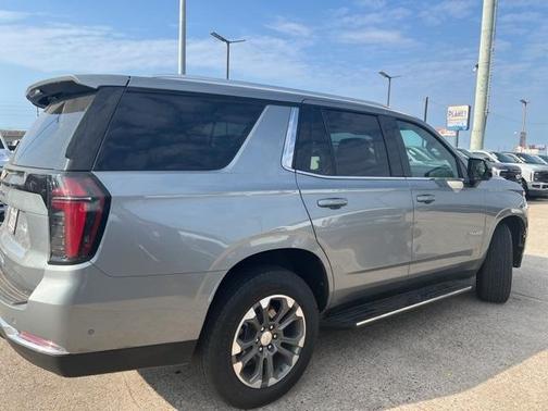 2025 Chevrolet Tahoe LS