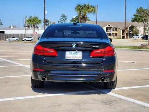 Jet Black 2018 BMW 530 i