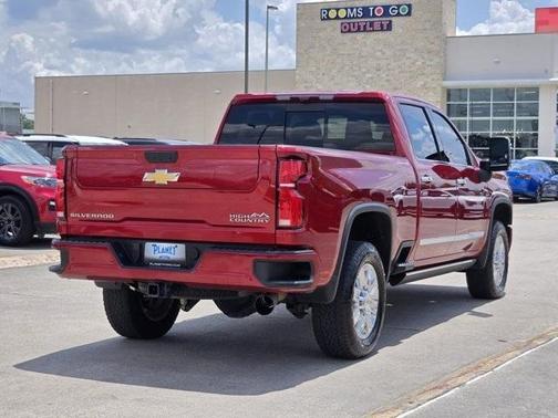 2025 Chevrolet Silverado 2500 High Country