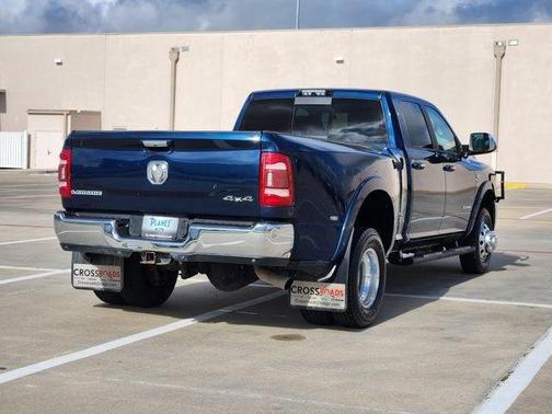 Patriot Blue Pearlcoat 2019 RAM 3500 Laramie
