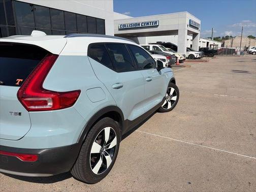 2019 Volvo XC40 R-DESIGN