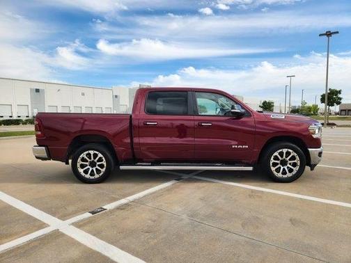 Delmonico Red Pearlcoat 2019 RAM 1500 Big Horn