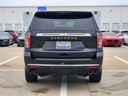 2024 Chevrolet Suburban High Country
