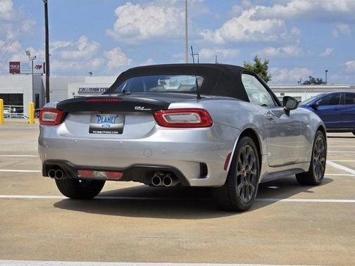 2018 FIAT 124 Spider Lusso