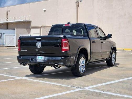 Diamond Black 2022 RAM 1500 Laramie