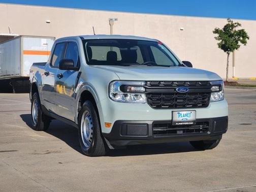 2024 Ford Maverick XL