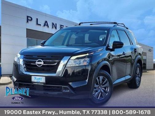 2022 Nissan Pathfinder SV