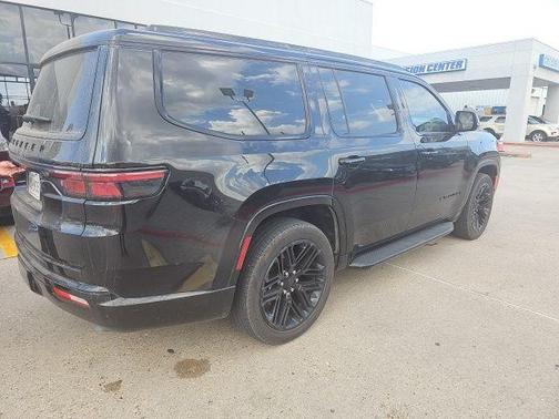 Diamond Black 2024 Jeep Wagoneer Series II