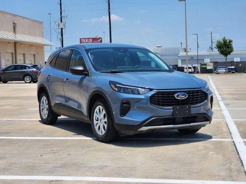 Vapor Blue 2024 Ford Escape Active