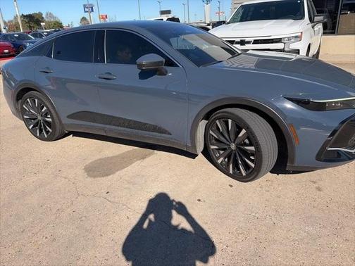 2025 Toyota Crown Platinum