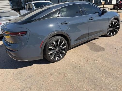 2025 Toyota Crown Platinum